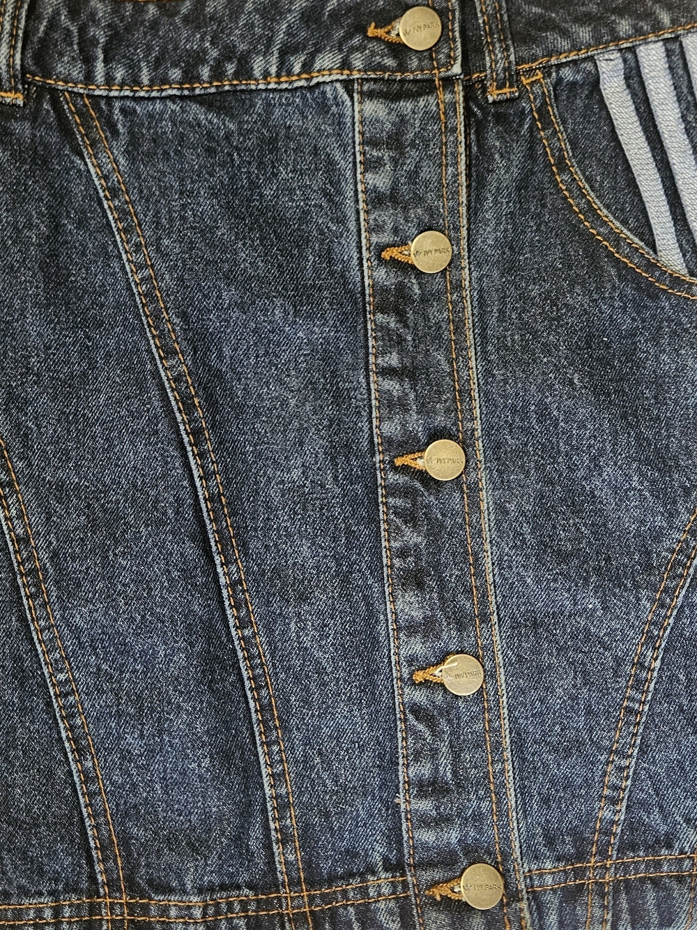 IVY PARK Rodeo Denim Button-Front Mini Skirt - Picture 3 of 6